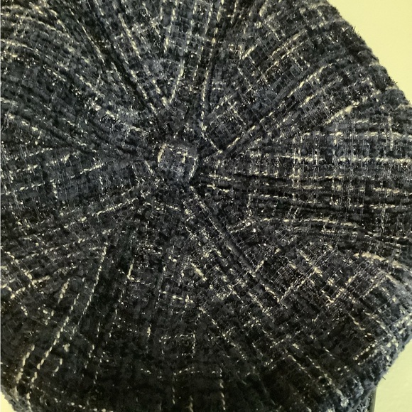 Plaid newsboy hat with faux leather trim - Picture 5 of 8